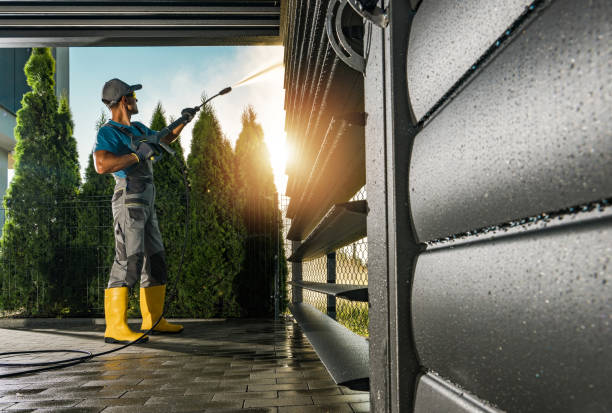 Best Deck Cleaning Services  in Folsom, CA