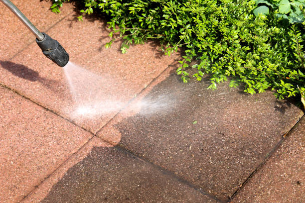 Best Garage Pressure Washing  in Folsom, CA